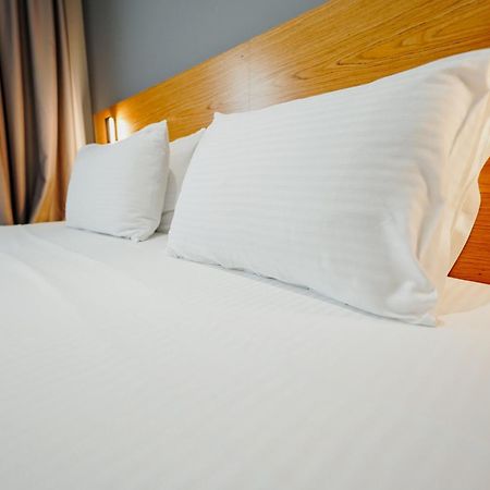 Hotel Agimi ساراندا المظهر الخارجي الصورة